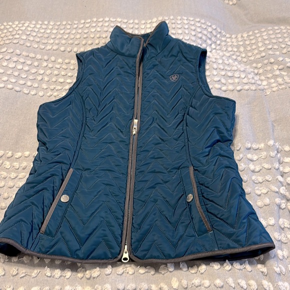 Ariat Ashley insulated vest Medium - Picture 1 of 3